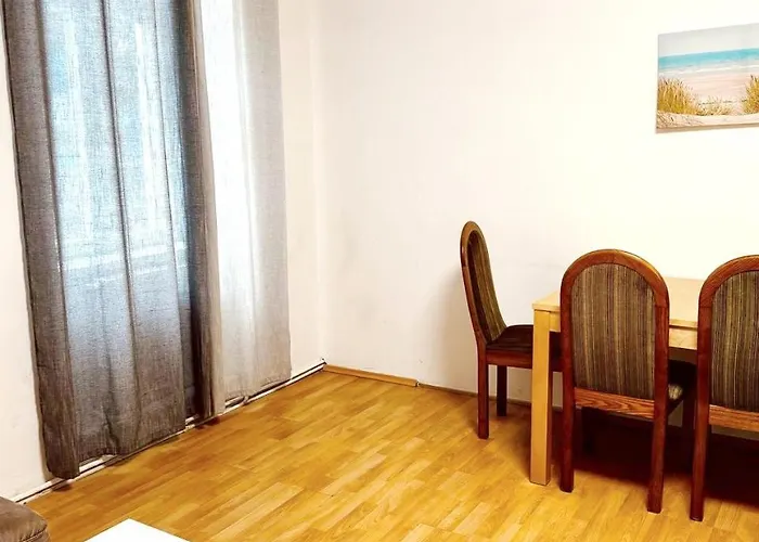 Проживання в сім'ї Lovely In Maerzstrasse Area Mz10