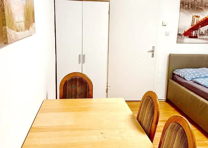 Проживання в сім'ї Lovely In Maerzstrasse Area Mz10 *