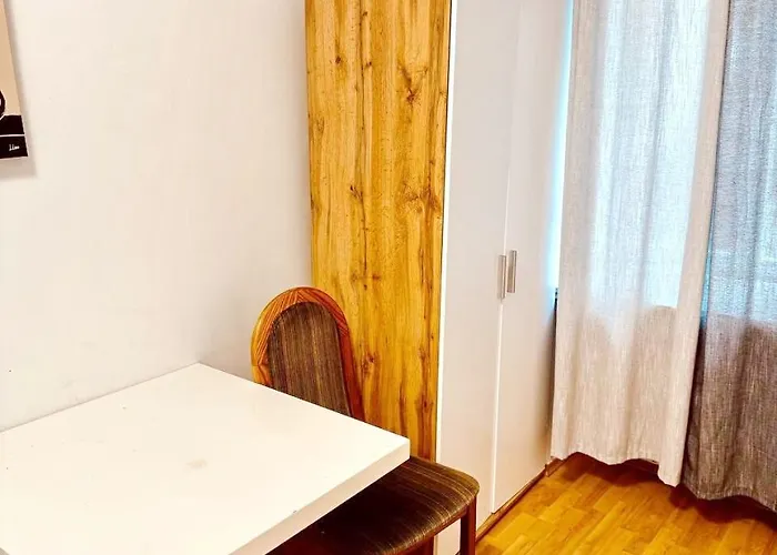 Lovely In Maerzstrasse Area Mz10 Відень